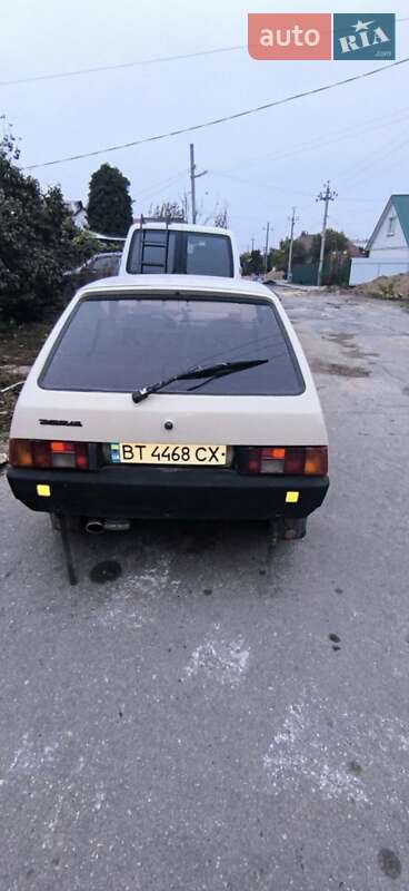 Хэтчбек ЗАЗ 1102 Таврия 1993 в Херсоне