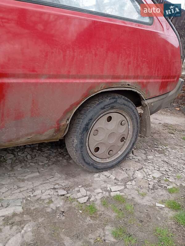 Хетчбек ЗАЗ 1102 Таврія 1993 в Дергачах фото 7 Хетчбек ЗАЗ 1102 Таврія 1993 в Дергачах