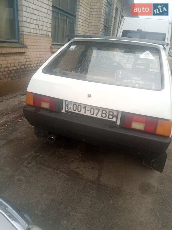 Хэтчбек ЗАЗ 1102 Таврия 1992 в Киеве