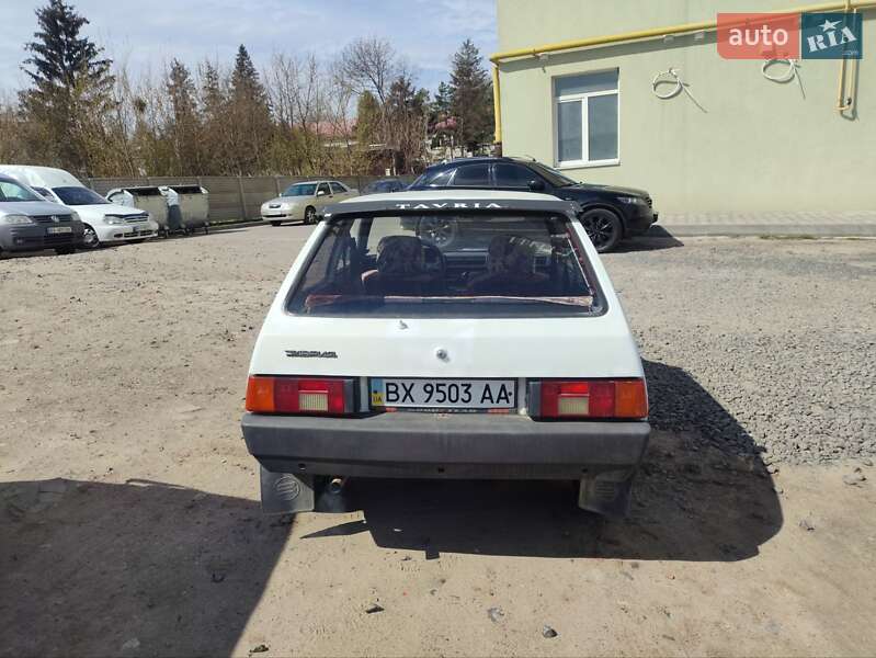 Хэтчбек ЗАЗ 1102 Таврия 1991 в Хмельницком
