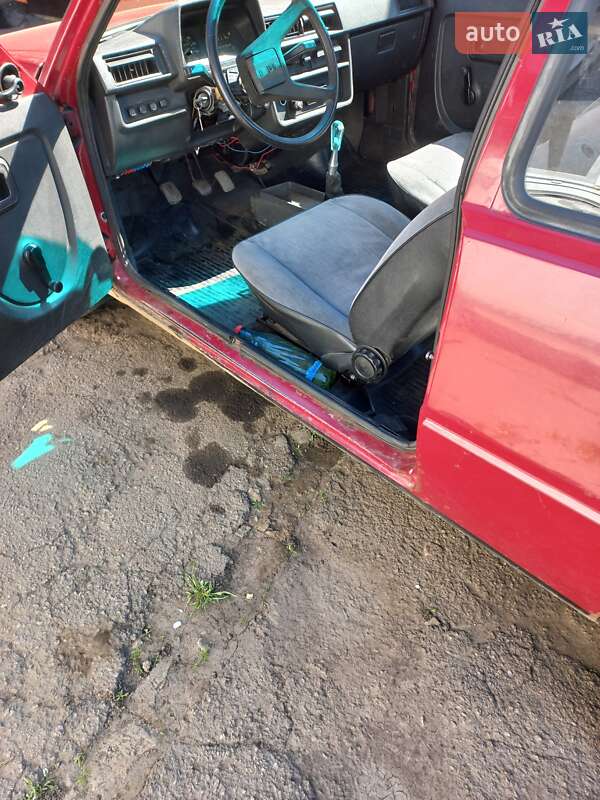Хэтчбек ЗАЗ 1102 Таврия 1996 в Желтых Водах