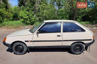 Хэтчбек ЗАЗ 1102 Таврия 2003 в 