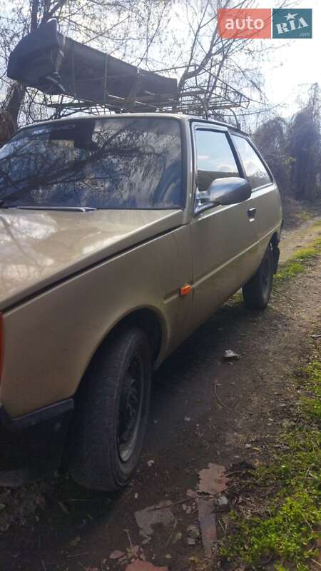 Хетчбек ЗАЗ 1102 Таврія 1993 в Кам'янському