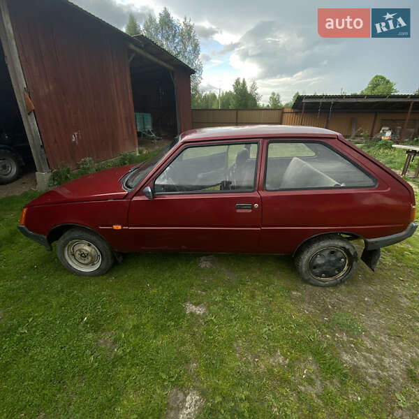 Хэтчбек ЗАЗ 1102 Таврия 1997 в Корце
