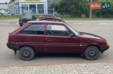 Хетчбек ЗАЗ 1102 Таврія 2001 в 
