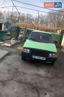 Хэтчбек ЗАЗ 1102 Таврия 1990 в 