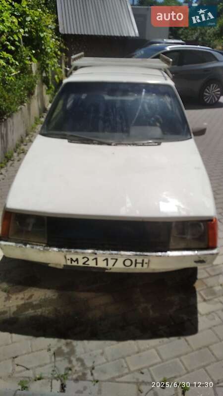 Хэтчбек ЗАЗ 1102 Таврия 1992 в 