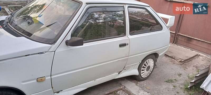 Хэтчбек ЗАЗ 1102 Таврия 1996 в Днепре