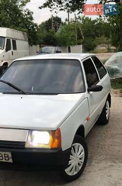 Хэтчбек ЗАЗ 1102 Таврия 1992 в 