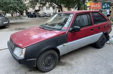 Хэтчбек ЗАЗ 1102 Таврия 2002 в Запорожье