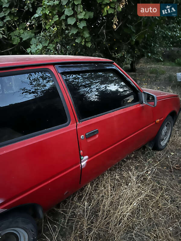 Хэтчбек ЗАЗ 1102 Таврия 1993 в 