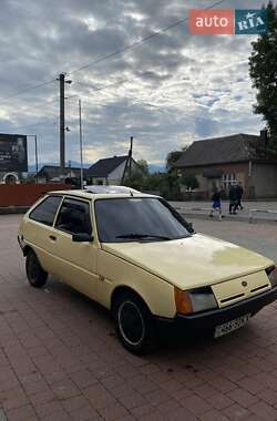 Хэтчбек ЗАЗ 1102 Таврия 1993 в Хусте