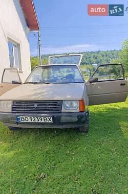 Хэтчбек ЗАЗ 1102 Таврия 1993 в Теребовле