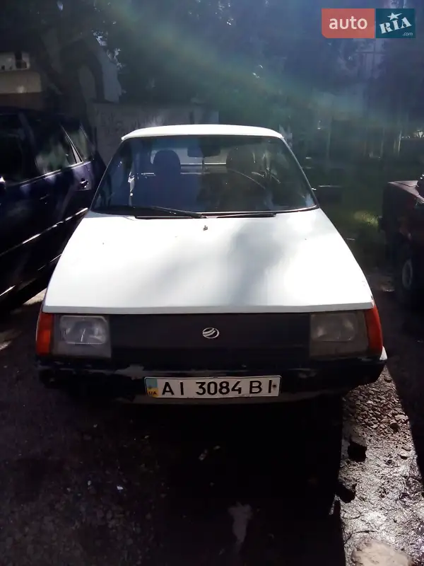 ЗАЗ 1102 Таврія