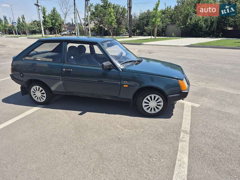 Хетчбек ЗАЗ 1102 Таврія 2005 в Запоріжжі