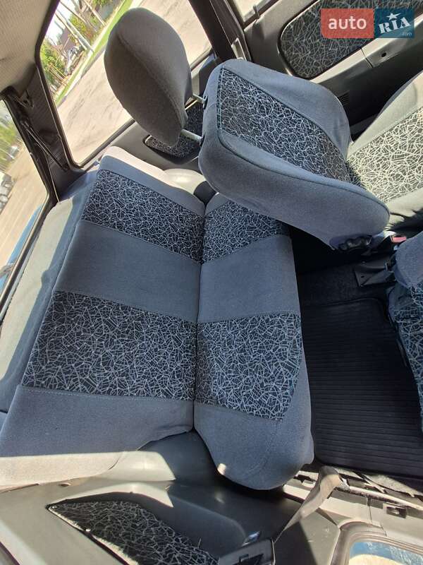 Хетчбек ЗАЗ 1102 Таврія 2005 в Запоріжжі