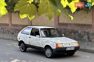 Хэтчбек ЗАЗ 1102 Таврия 1992 в Луцке