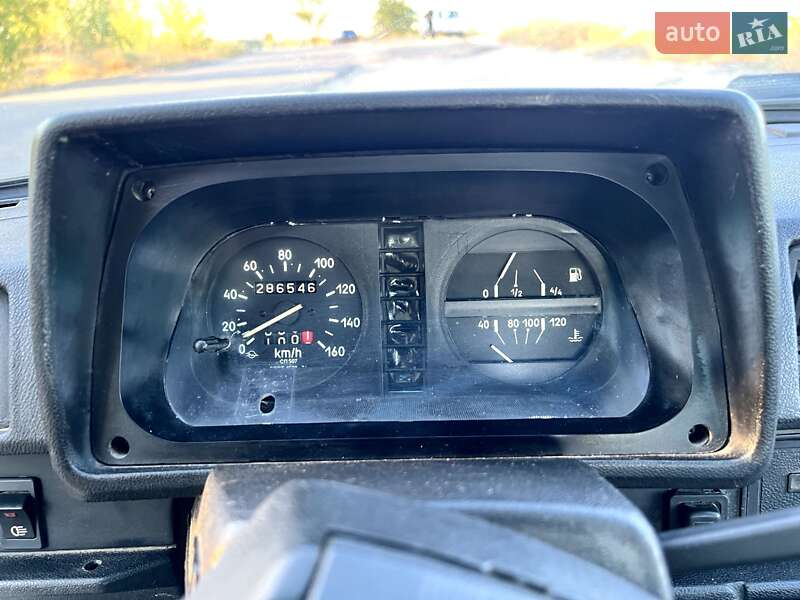 Хетчбек ЗАЗ 1102 Таврія 1997 в Запоріжжі фото 3 Хетчбек ЗАЗ 1102 Таврія 1997 в Запоріжжі