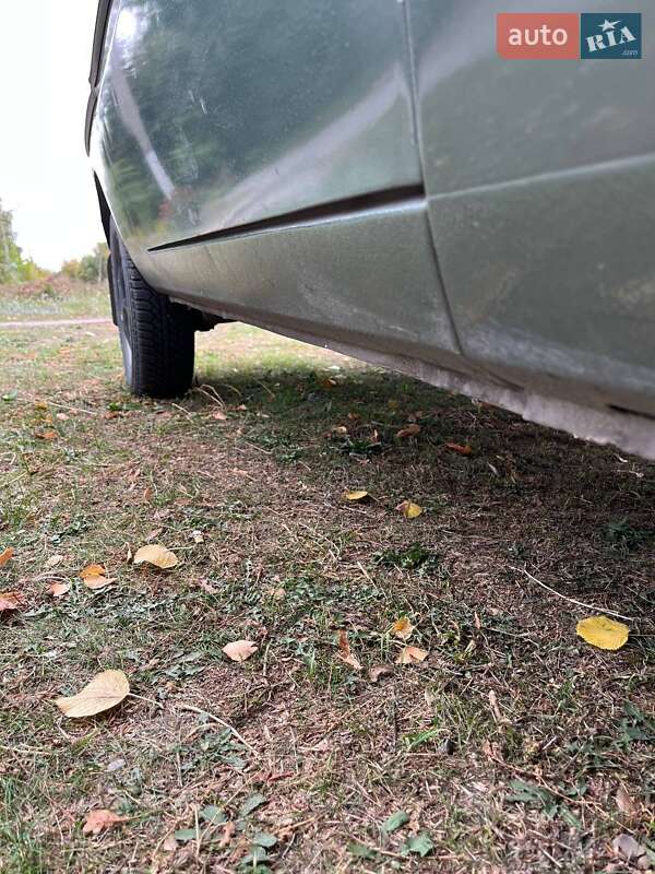Хетчбек ЗАЗ 1102 Таврія 2006 в Запоріжжі фото 9 Хетчбек ЗАЗ 1102 Таврія 2006 в Запоріжжі