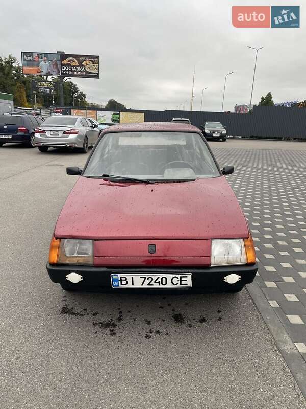 Хэтчбек ЗАЗ 1102 Таврия 1993 в 