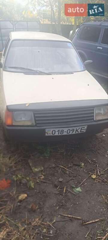 Хэтчбек ЗАЗ 1102 Таврия 1993 в Чернигове