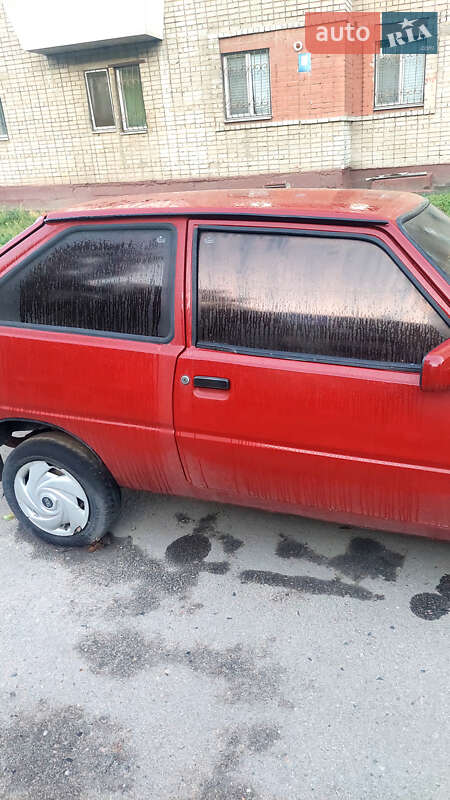 Хэтчбек ЗАЗ 1102 Таврия 1994 в Запорожье фото 3 Хэтчбек ЗАЗ 1102 Таврия 1994 в Запорожье