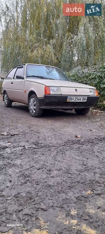 Хэтчбек ЗАЗ 1102 Таврия 1993 в Подольске