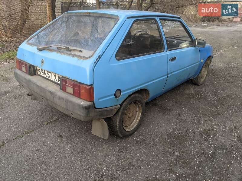 Хэтчбек ЗАЗ 1102 Таврия 1990 в Харькове
