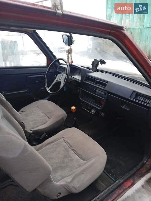 Хэтчбек ЗАЗ 1102 Таврия 1995 в Бобрке