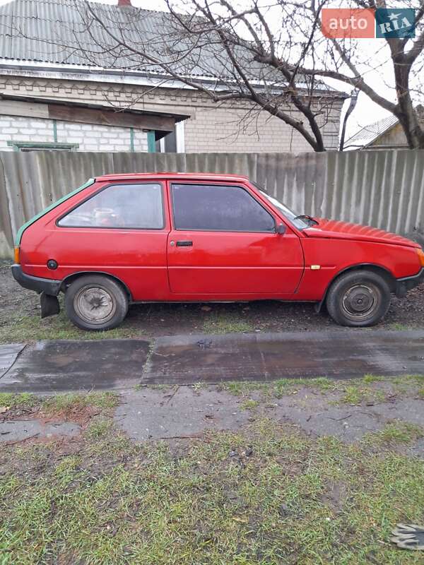 Хэтчбек ЗАЗ 1102 Таврия 1994 в Павлограде фото Хэтчбек ЗАЗ 1102 Таврия 1994 в Павлограде