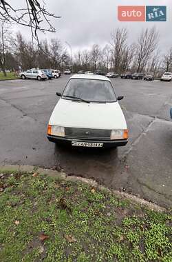 Хетчбек ЗАЗ 1102 Таврія 1994 в Южноукраїнську