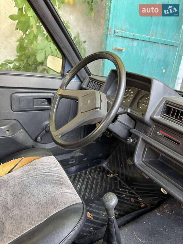 Хетчбек ЗАЗ 1102 Таврія 1997 в Дніпрі