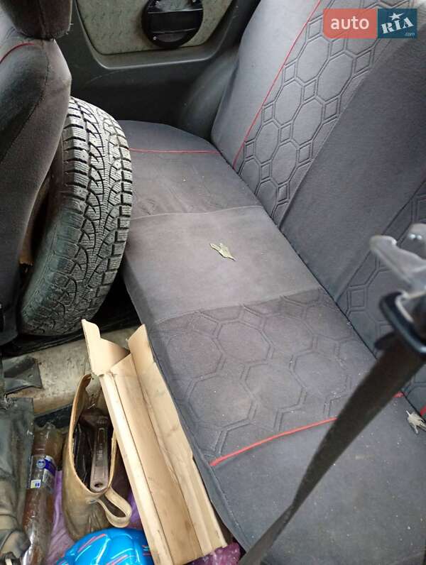 Хэтчбек ЗАЗ 1102 Таврия 1997 в Шепетовке