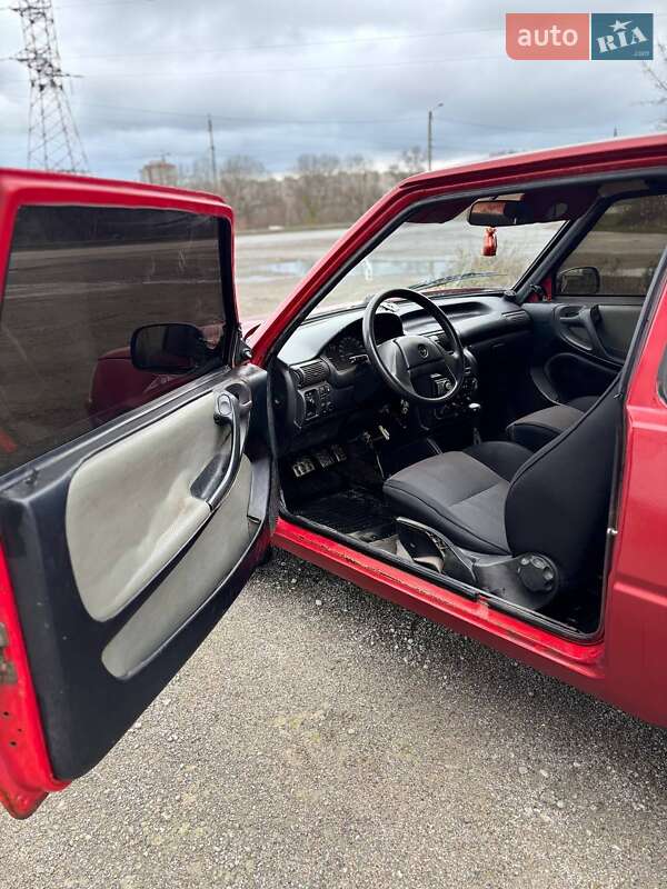Хэтчбек ЗАЗ 1102 Таврия 1995 в Песочине фото 9 Хэтчбек ЗАЗ 1102 Таврия 1995 в Песочине