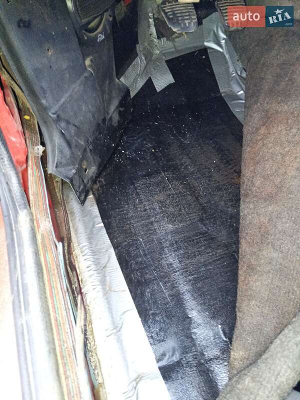 Хэтчбек ЗАЗ 1102 Таврия 1988 в Днепре фото 2 Хэтчбек ЗАЗ 1102 Таврия 1988 в Днепре