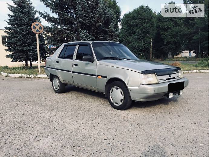 Ліфтбек ЗАЗ 1103 Славута 2010 в 