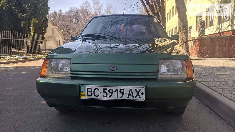 Хетчбек ЗАЗ 1103 Славута 2004 в 