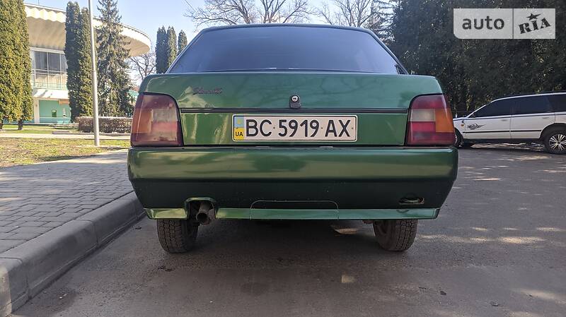 Хэтчбек ЗАЗ 1103 Славута 2004 в Долине