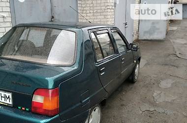 Ліфтбек ЗАЗ 1103 Славута 1999 в 