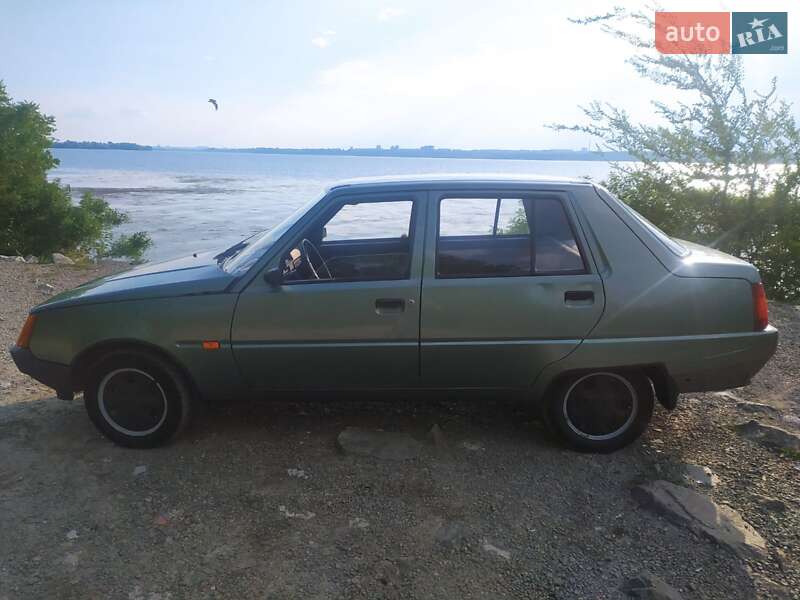 Хэтчбек ЗАЗ 1103 Славута 2006 в Запорожье