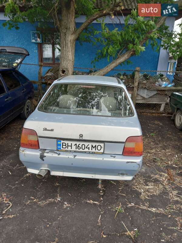 Седан ЗАЗ 1103 Славута 2004 в 