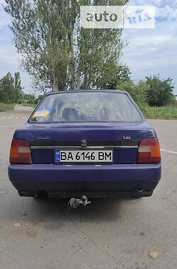 Хэтчбек ЗАЗ 1103 Славута 2004 в Светловодске