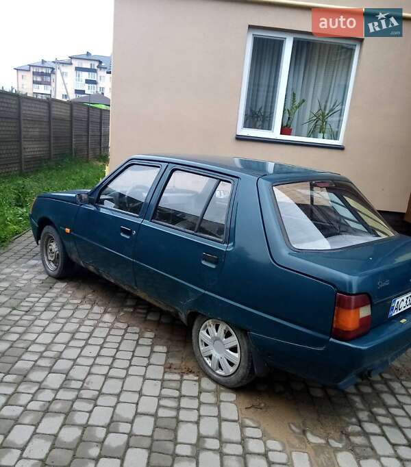 Лифтбек ЗАЗ 1103 Славута 2005 в Луцке