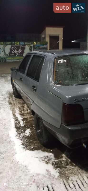 Седан ЗАЗ 1103 Славута 2005 в Миколаєві