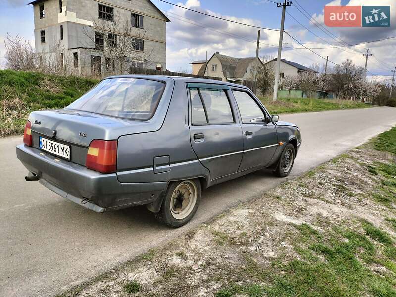 Хэтчбек ЗАЗ 1103 Славута 2009 в Киеве