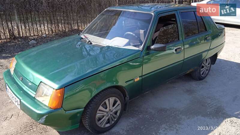 Ліфтбек ЗАЗ 1103 Славута 2003 в Дніпрі