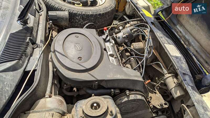 Лифтбек ЗАЗ 1103 Славута 2004 в Радехове