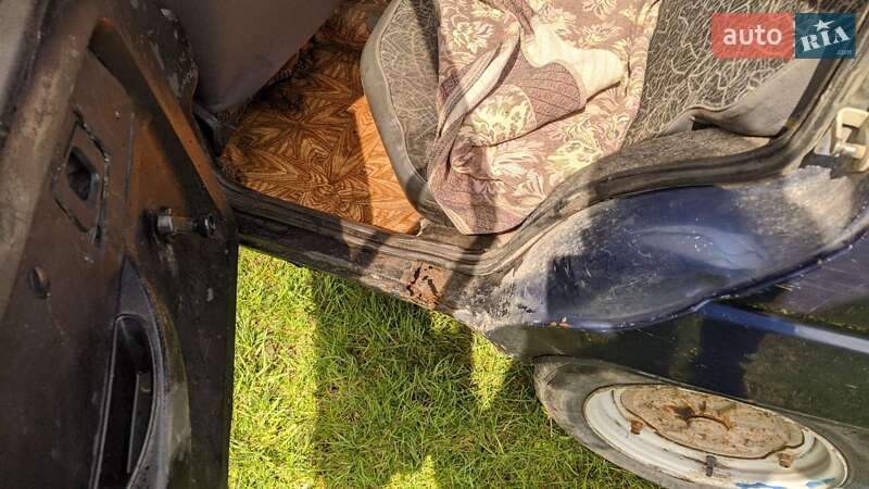 Лифтбек ЗАЗ 1103 Славута 2004 в Радехове