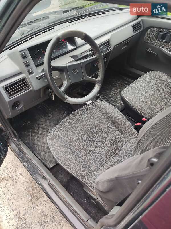 Лифтбек ЗАЗ 1103 Славута 2005 в Теребовле фото 11 Лифтбек ЗАЗ 1103 Славута 2005 в Теребовле