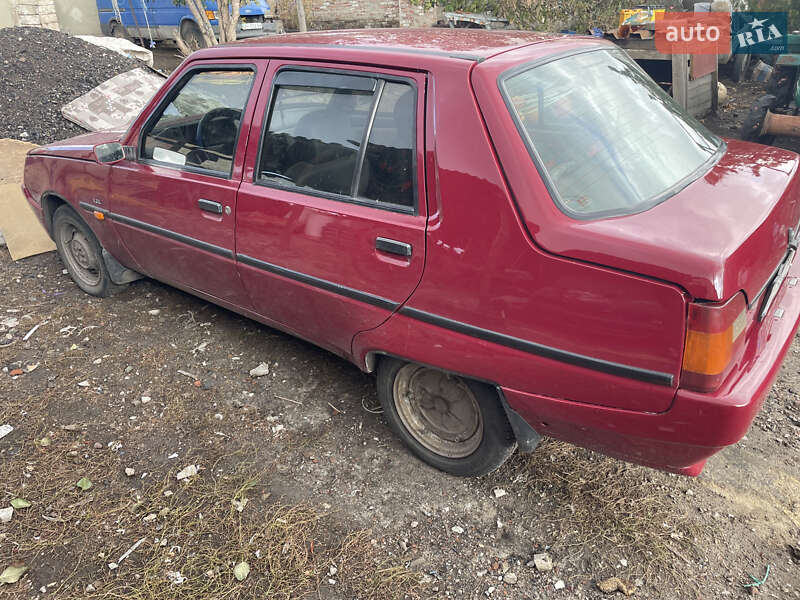 Лифтбек ЗАЗ 1103 Славута 2004 в Доброполье